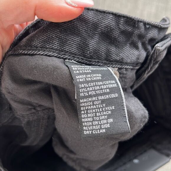 Numero Jean Shorts Womens‎ Size 27 Black Tulum High Rise Relaxed Fit - Picture 8 of 8